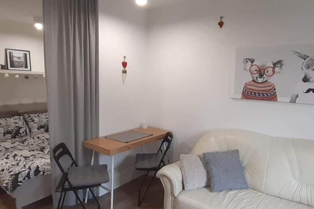 Lemuria Apartament Szkolna Centrum Legnica Dış mekan fotoğraf